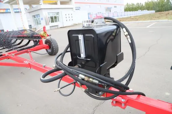 9LH-12 Side-Delivery Rake-1